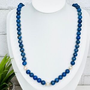 Vintage Lapis Lazuli and Genuine Freshwater Pearl Gold Tone Beaded Necklace